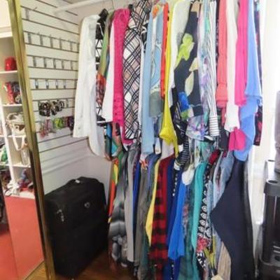 Sale Photo Thumbnail #26