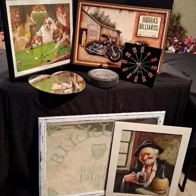 Billiards-Themed Wall Art, Framed Prints, Dartboard Décor & Decorative Mirrors