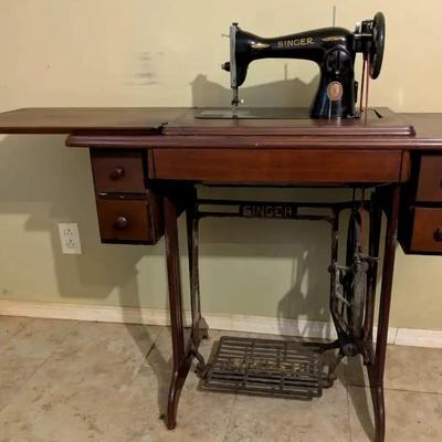 Vintage Singer Treadle Sewing Machine in Folding Cabinet with Accessories