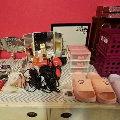 Vanity Accessories, Jewelry Storage, Curling Irons & Bedroom Organization Items