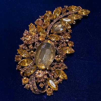 Sale Photo Thumbnail #102