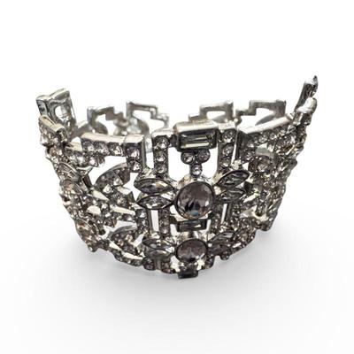 Sale Photo Thumbnail #159