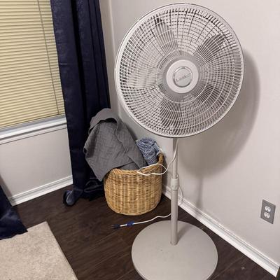 Sale Photo Thumbnail #8