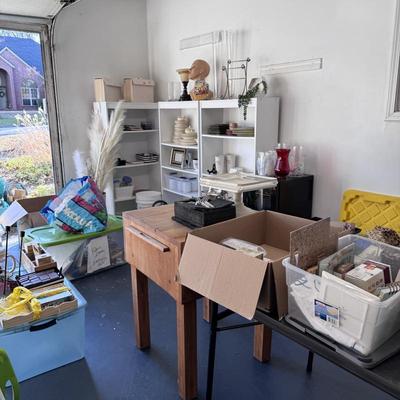 Sale Photo Thumbnail #30