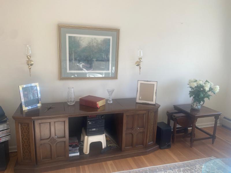 Sale Photo Thumbnail #4