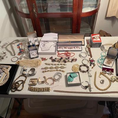 Sale Photo Thumbnail #21