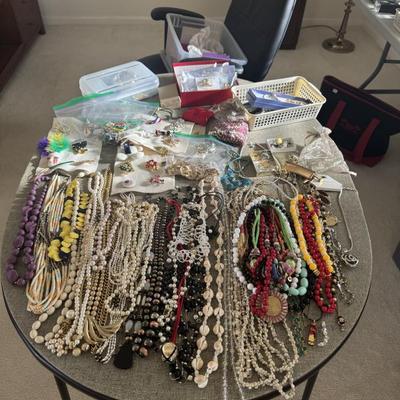 Sale Photo Thumbnail #42