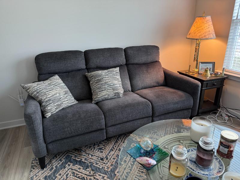 Sale Photo Thumbnail #11