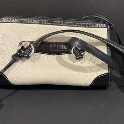 Sale Photo Thumbnail #141