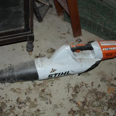 Sale Photo Thumbnail #90