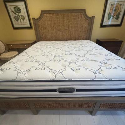 Sale Photo Thumbnail #246