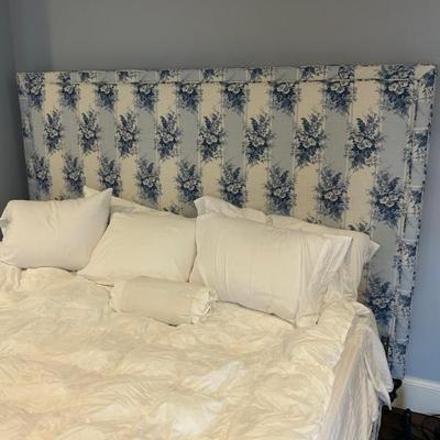 Sale Photo Thumbnail #199