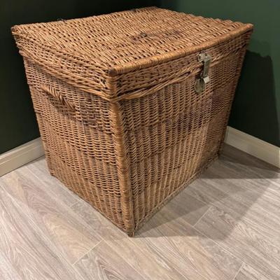 Sale Photo Thumbnail #443