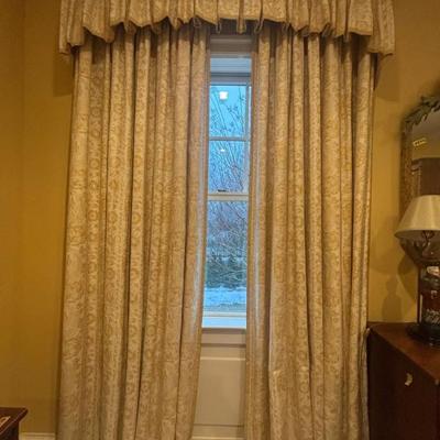 Sale Photo Thumbnail #472