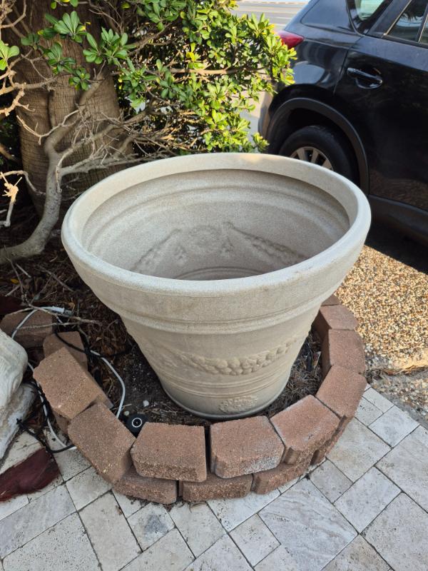 Sale Photo Thumbnail #3