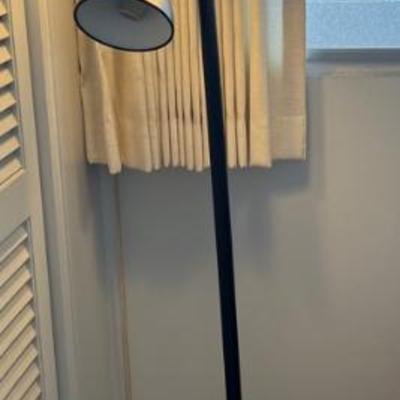 PPM062 Black Metal Floor Lamp As Is