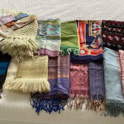PPM009 Vintage Scarves, Handkerchiefs & More!