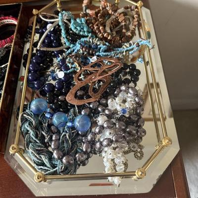 Sale Photo Thumbnail #65