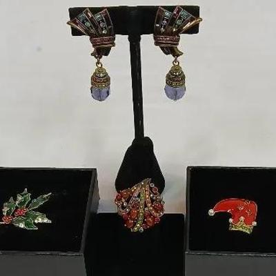 Eclectic Mix of Heidi Daus Jewelry including ring sz 8.5, earrings and pins 