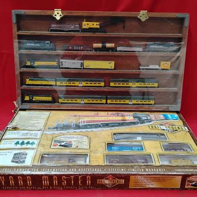 Huge N Scale Model Train Lot - Life-Like "Yard Master" Set + 20 Mixed Locos & Rolling Stock