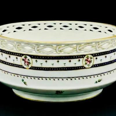 Circa 1860s Porcelain Planter 