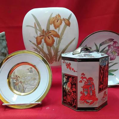 Asian Porcelain Plates, Art Glass Vase & Peek Frean Tin