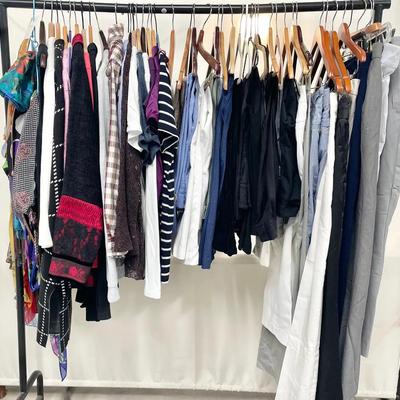 #1 Women’s Assorted Clothing Including Scarves & Accessories - Calvin Klein, DKNY + (SZ M 10-14)