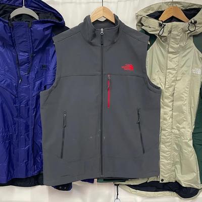 Mens Vintage Helly Hansen And The North Face Jackets + Vest Size Lg