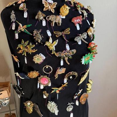 Sale Photo Thumbnail #17