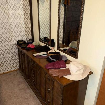 Sale Photo Thumbnail #200