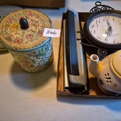 Sale Photo Thumbnail #613