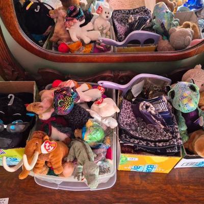 Sale Photo Thumbnail #226