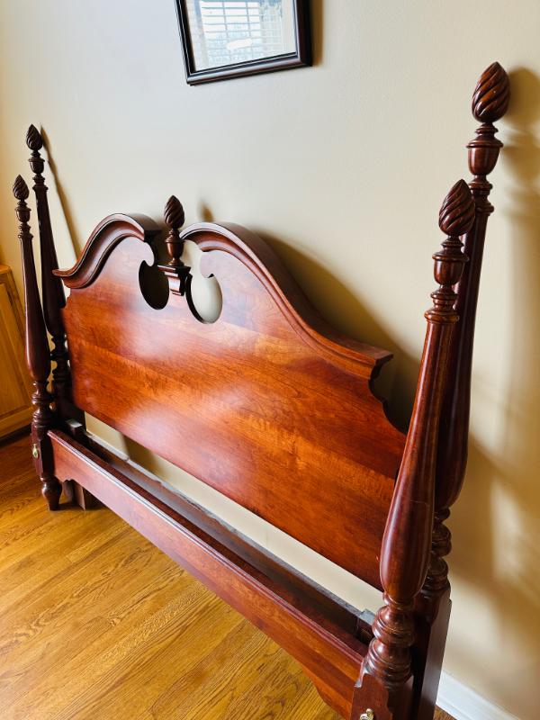 Sale Photo Thumbnail #77