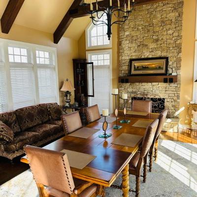 This pic has 2 leaves added, which makes the table about 10’ long. Each leaf is 20” wide so length can be reduced by over 3’ if desired,...