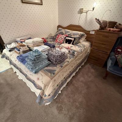 Sale Photo Thumbnail #150