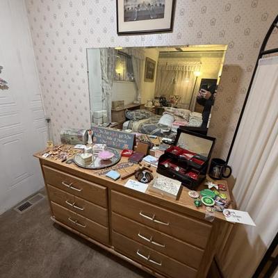 Sale Photo Thumbnail #136