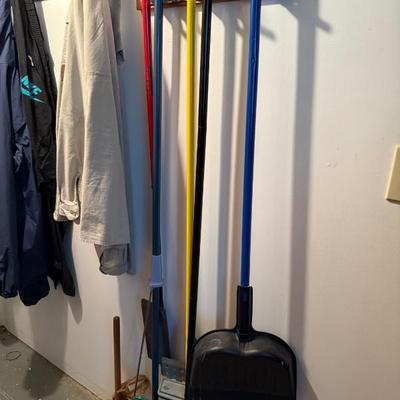 Sale Photo Thumbnail #138