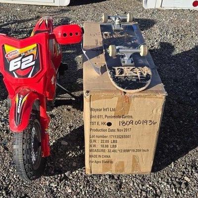 82006 • blazin wheels battery dirt bike, skateboard & more