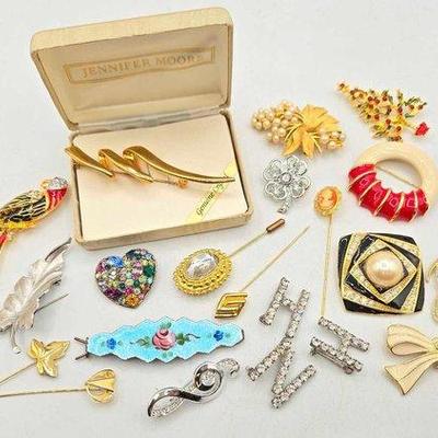 1000 • costume jewelry