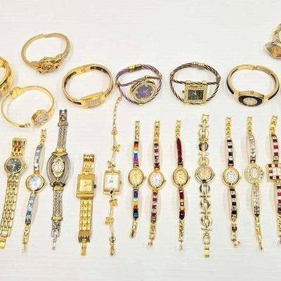 1162 • (25) watches