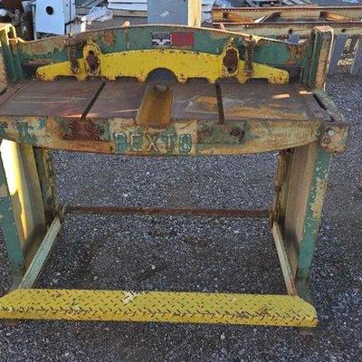 83012 • pexto k foot operated squaring shear