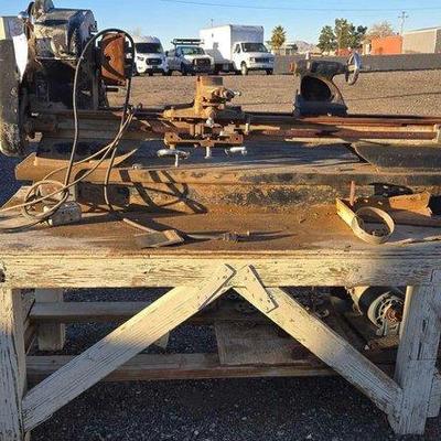 83010 • craftman bench lathe with table