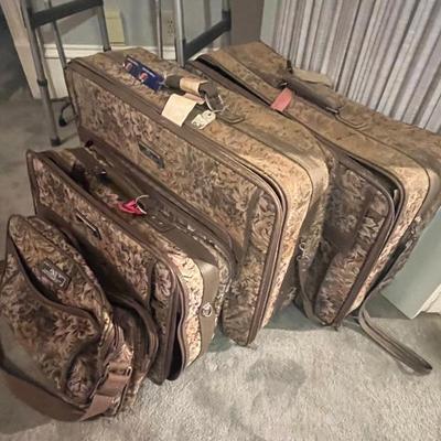 Sale Photo Thumbnail #292