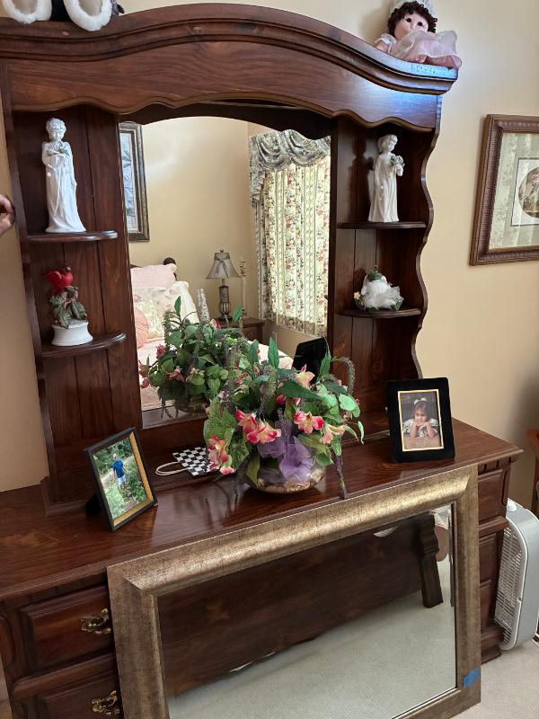 Sale Photo Thumbnail #48