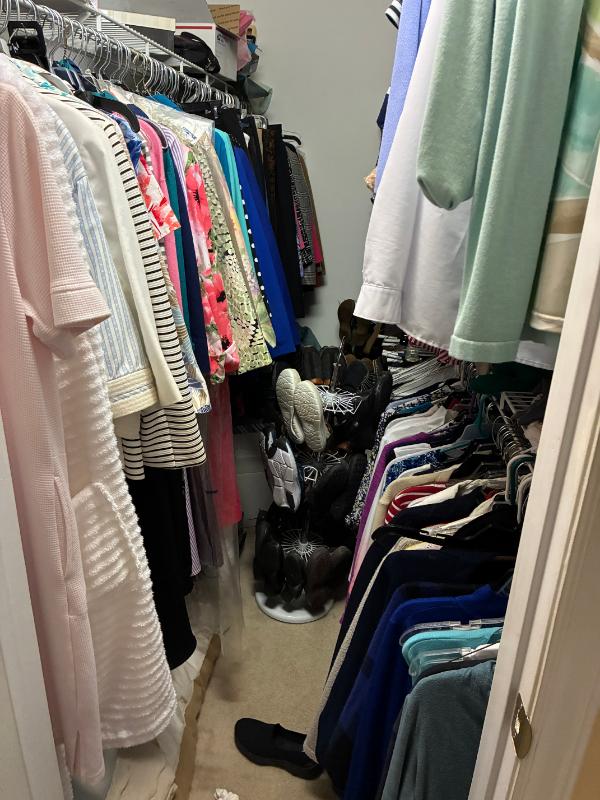 Sale Photo Thumbnail #31