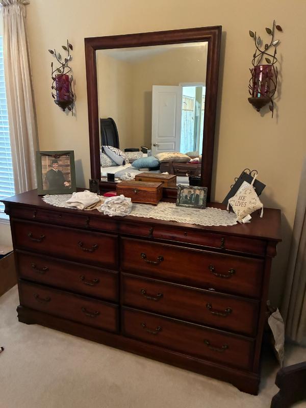 Sale Photo Thumbnail #27