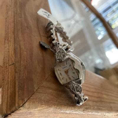 Sale Photo Thumbnail #129