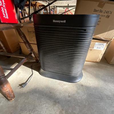 Sale Photo Thumbnail #301