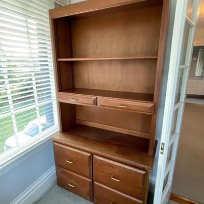 Sale Photo Thumbnail #260