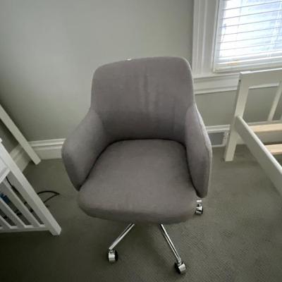 Sale Photo Thumbnail #253